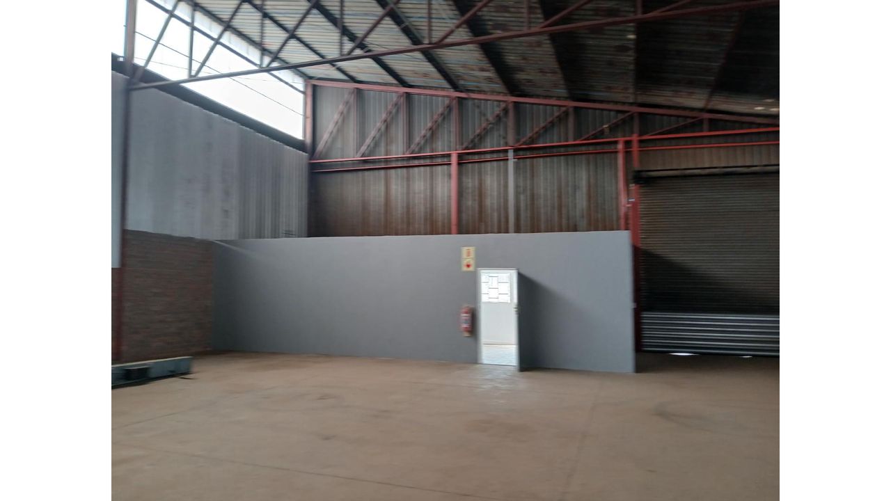 Photo 6 of 17
