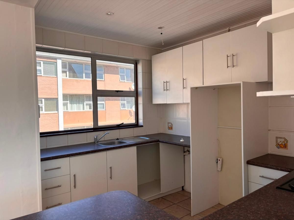 2 Bedroom apartment to rent in Milnerton Central