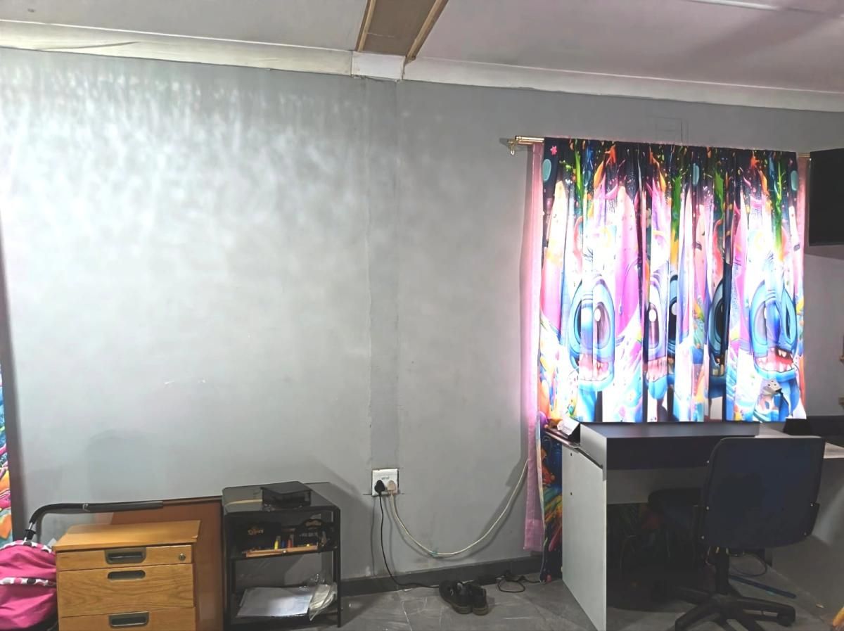 Photo 16 of 26