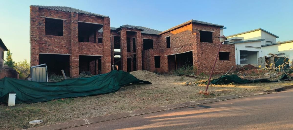 Photo of 6 Bedroom house for sale in Magaliesberg Country Estate, Akasia