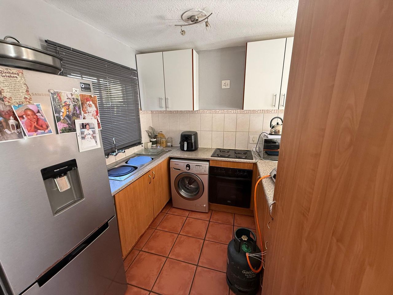 Photo 18 of 20