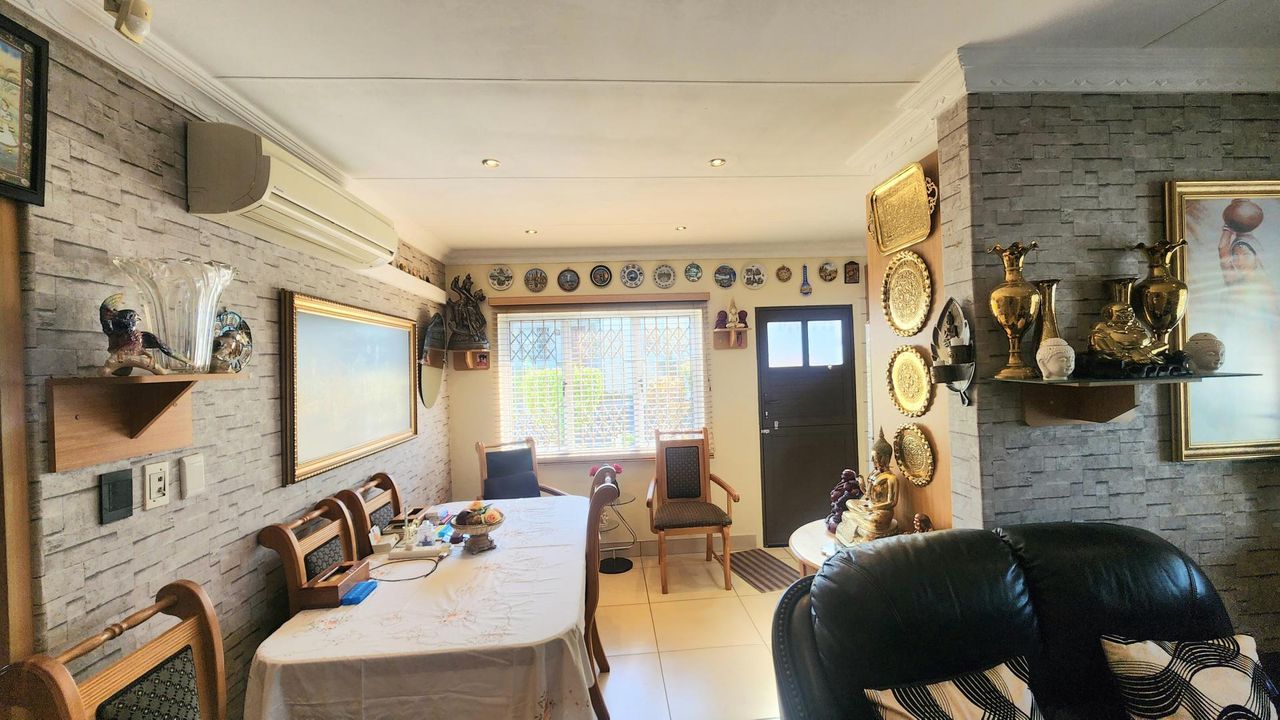 Photo of 2 Bedroom townhouse - sectional for sale in Mount Edgecombe