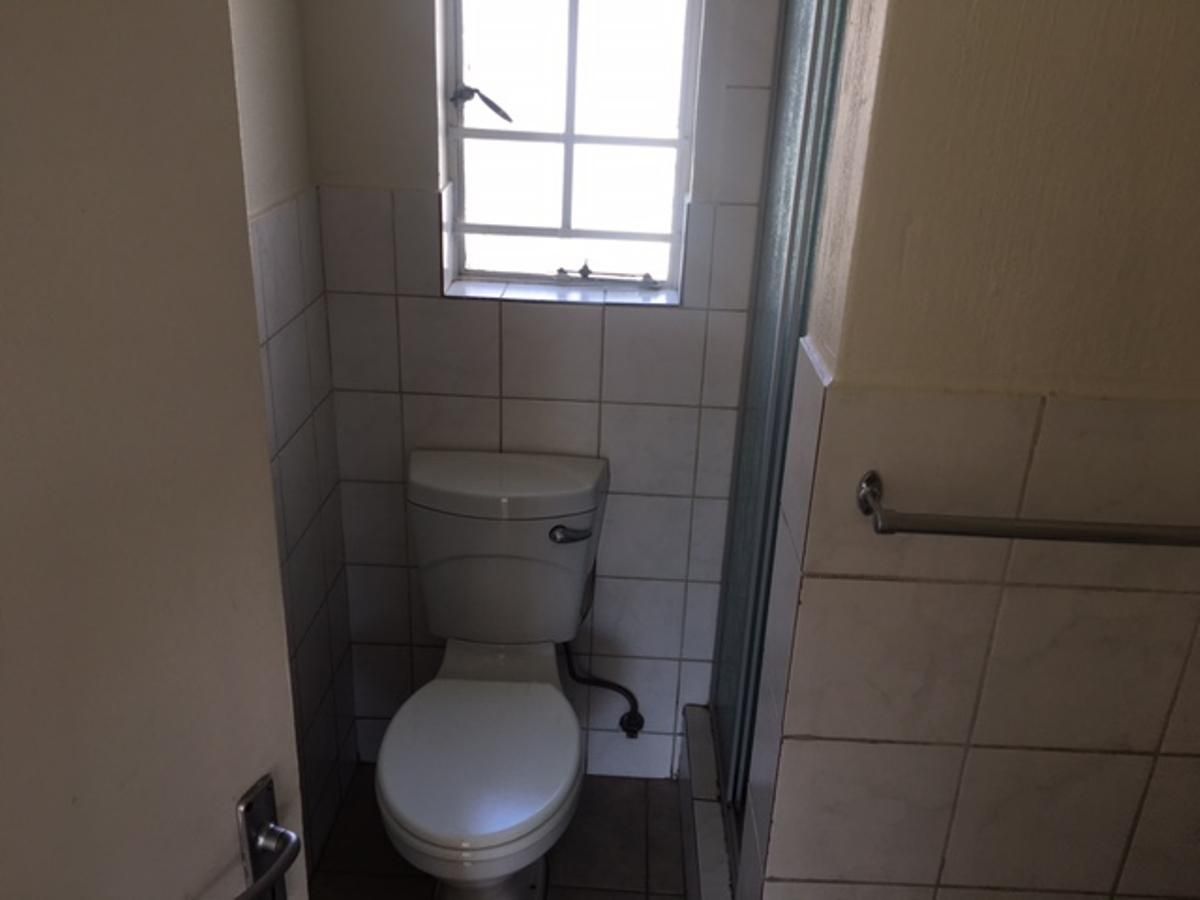 Photo 10 of 16