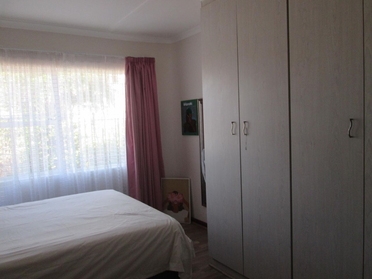 Photo 13 of 22