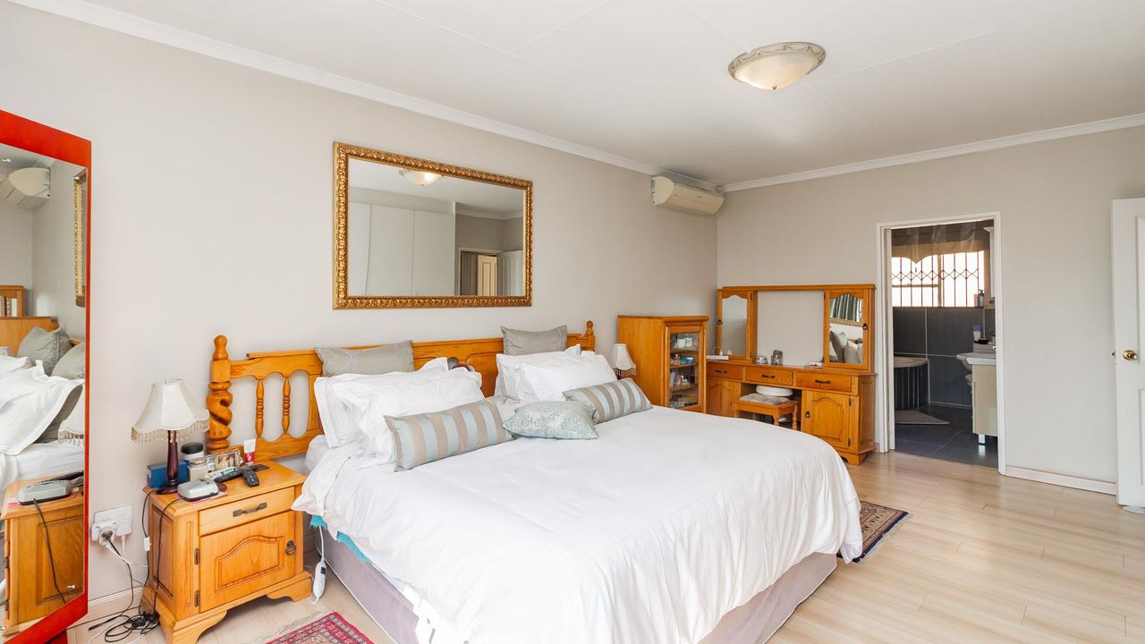 Photo of 3 Bedroom duplex townhouse - sectional for sale in Noordhang, Randburg