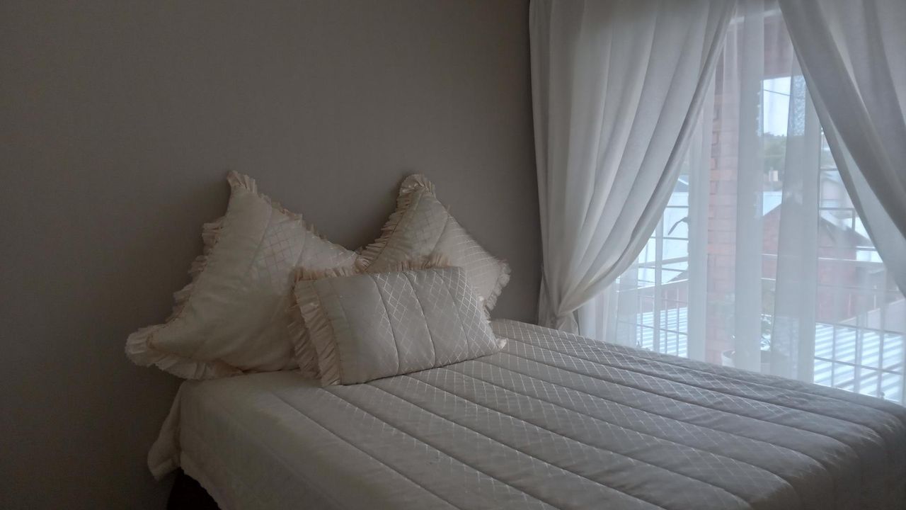Photo 9 of 22
