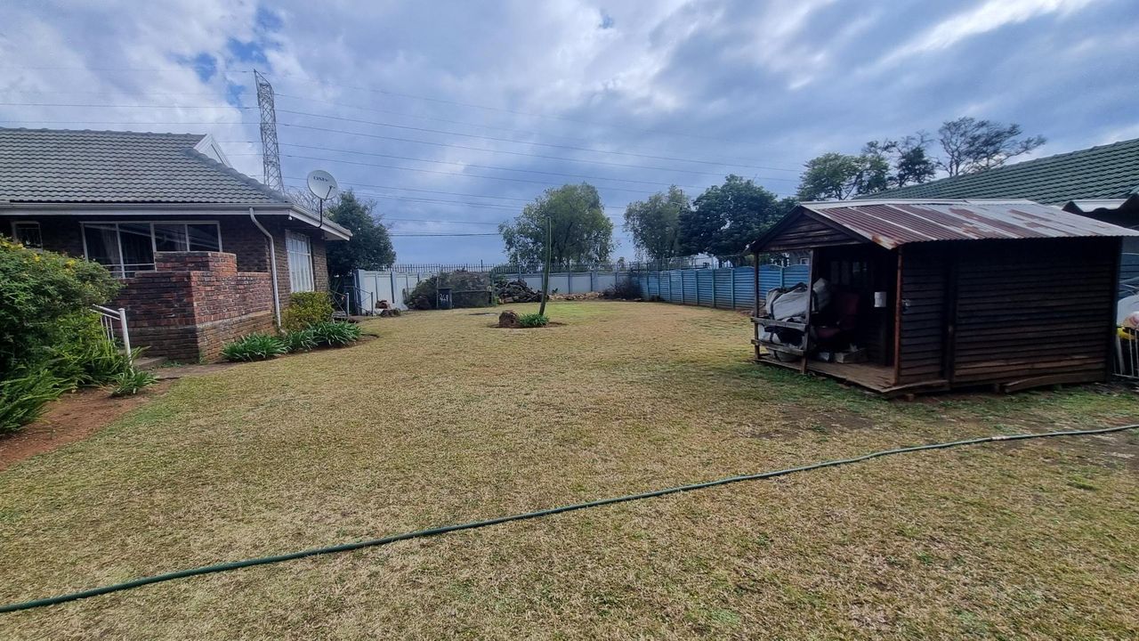 Photo 2 of 35