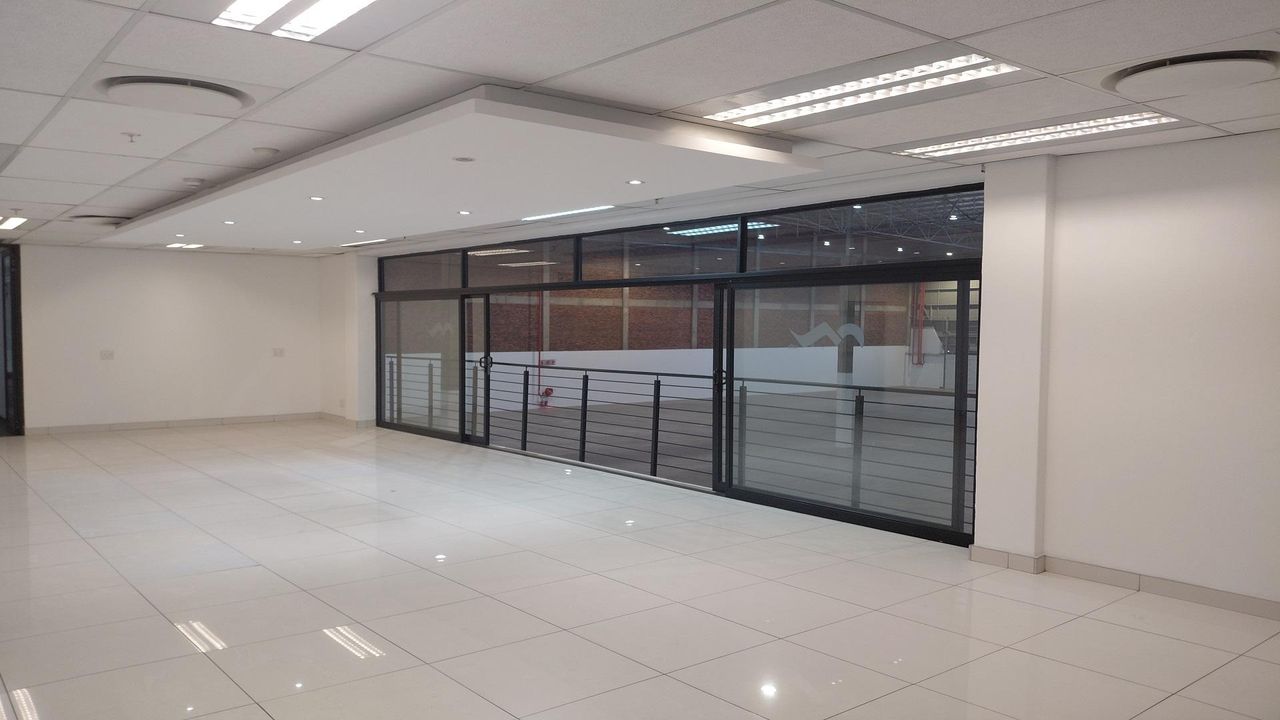 Photo of Warehouse to let in Vorna Valley, Midrand