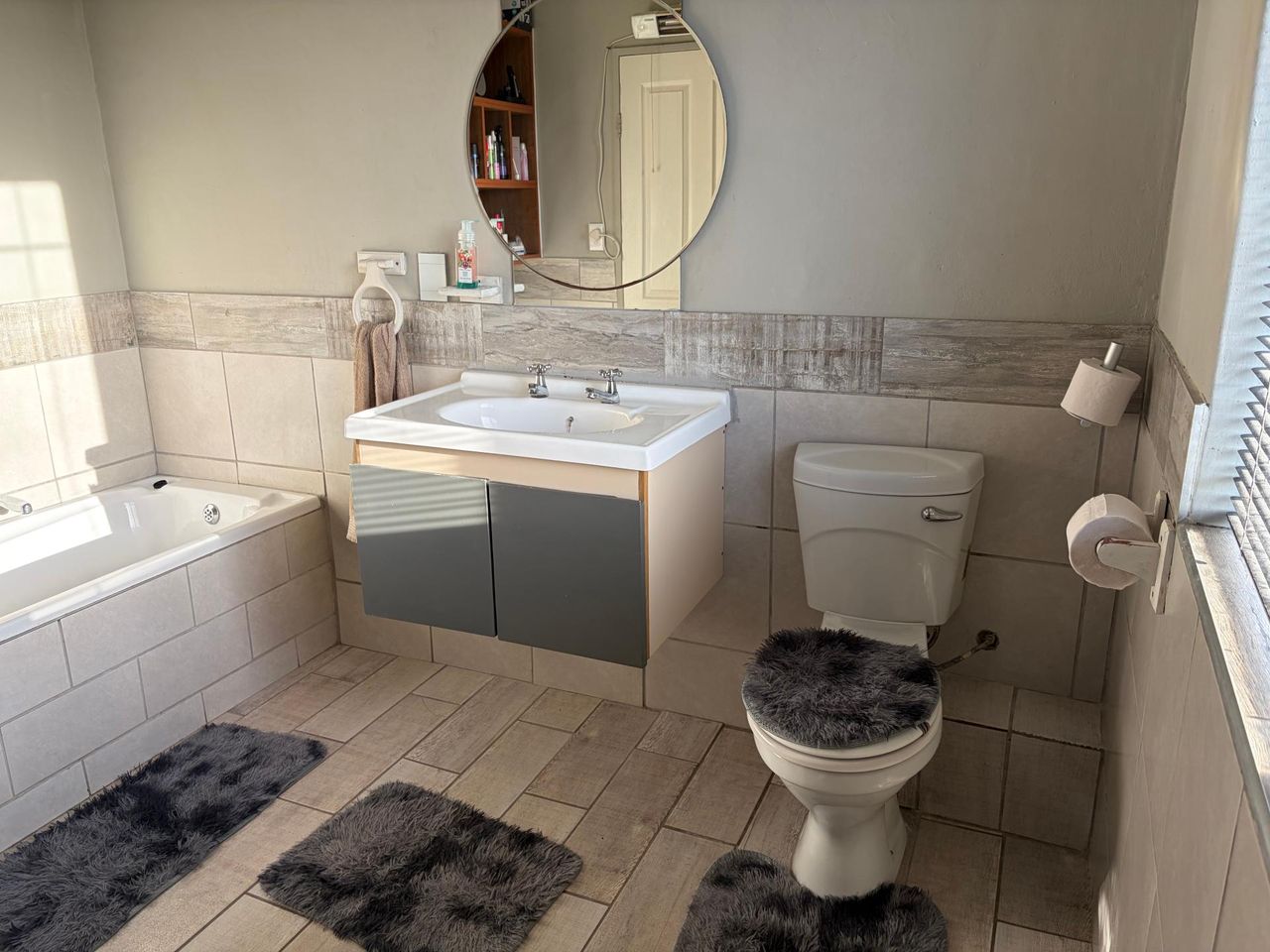 Photo 26 of 35