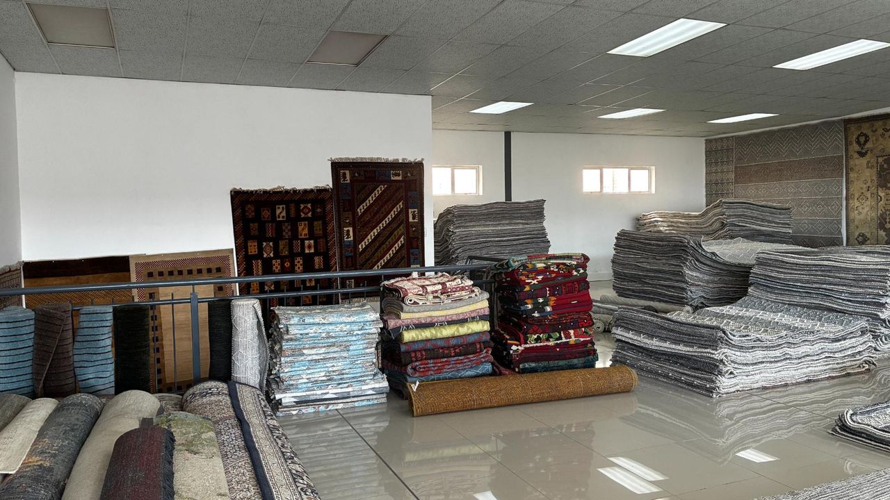 Photo of Commercial Property to let in Hoogland, Randburg