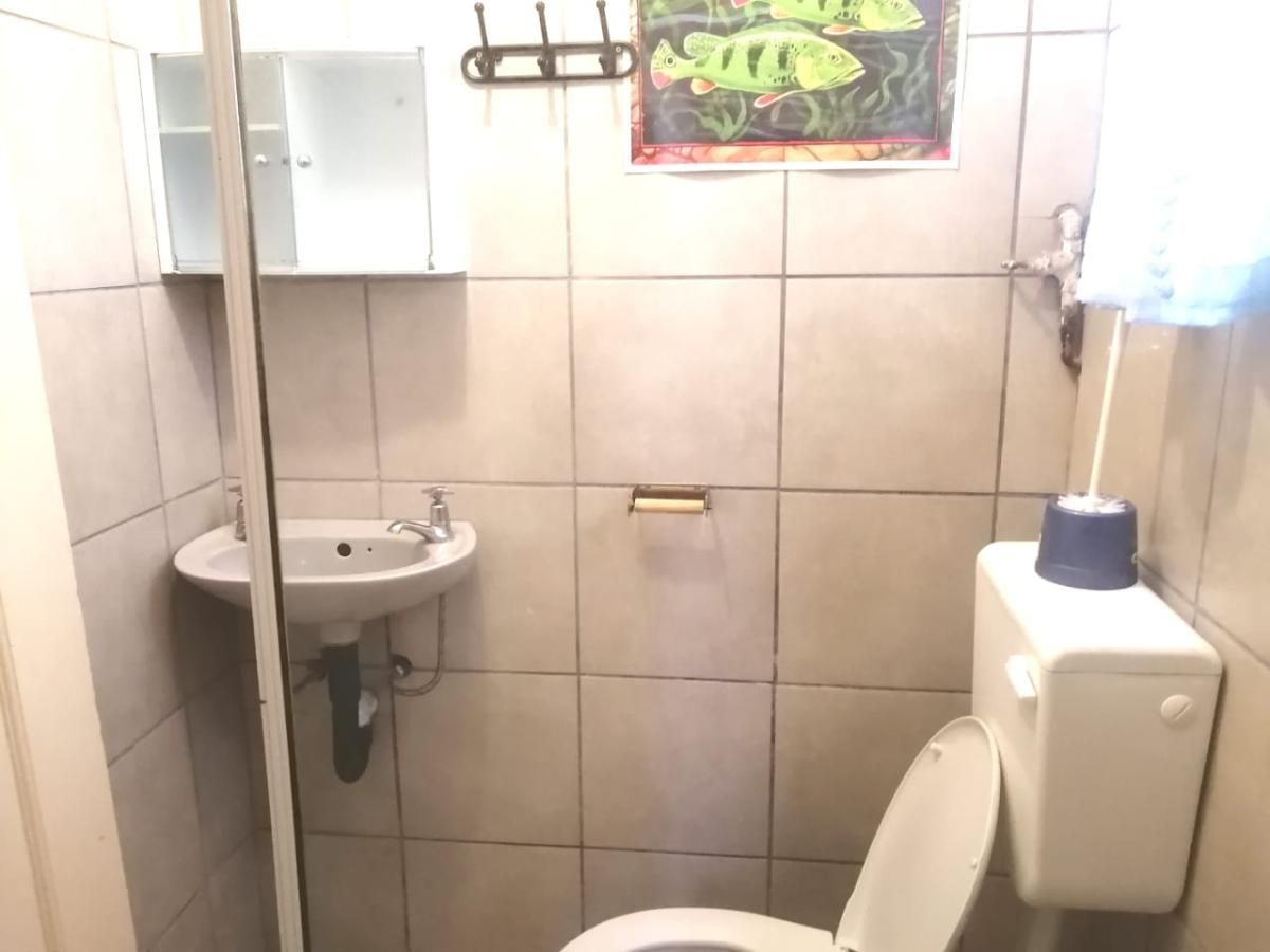 Photo 9 of 24
