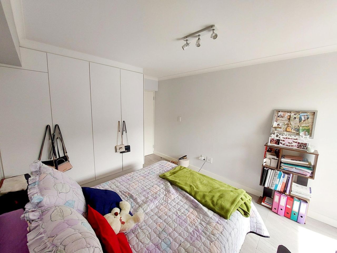 Photo of 1 Bedroom apartment to rent in Observatory, Cape Town