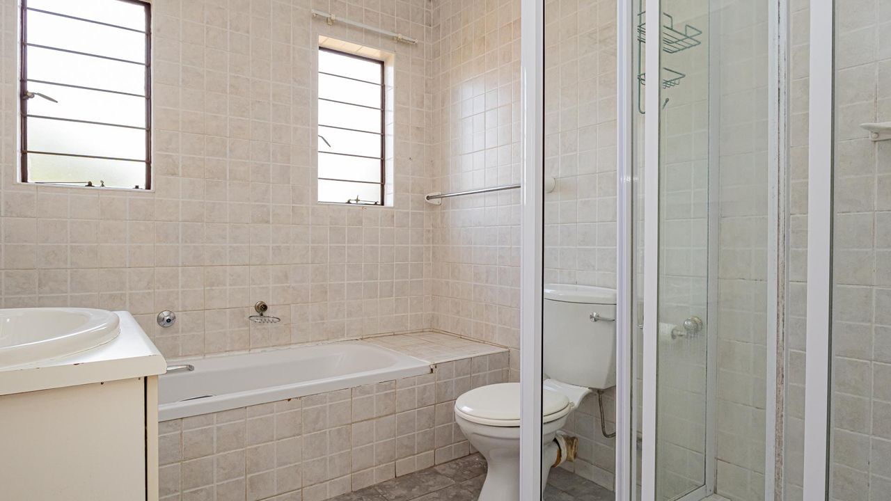 Photo of 3 Bedroom townhouse - sectional for sale in Noordhang, Randburg