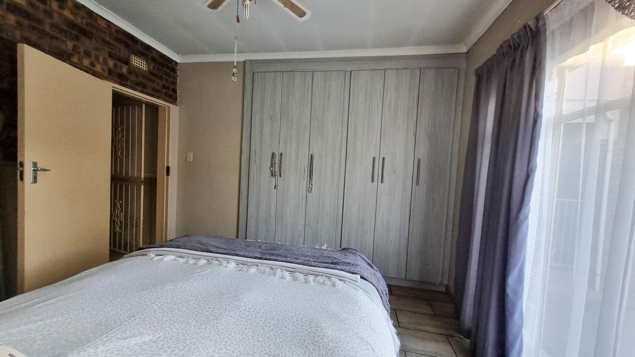 Photo of 4 Bedroom house for sale in Groenkol, Middelburg
