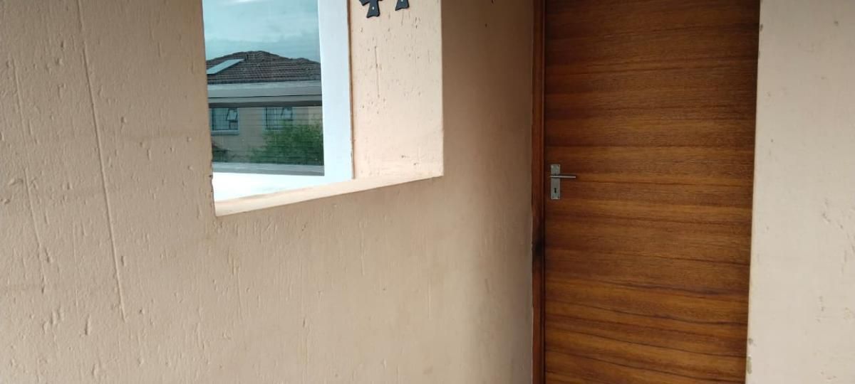 Photo 2 of 12