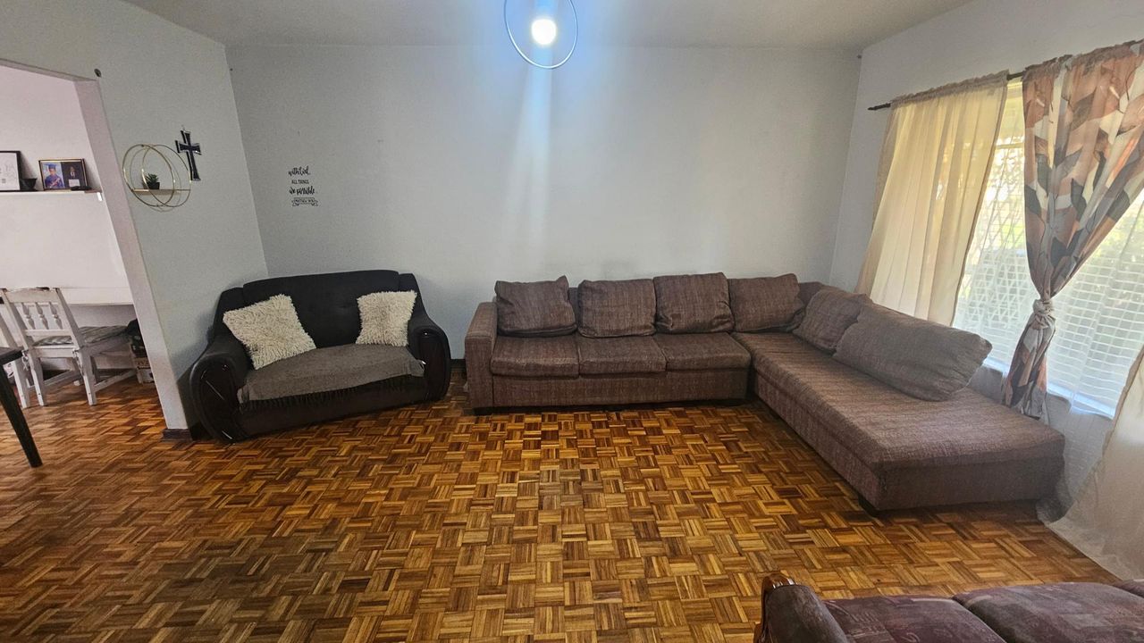 Photo 6 of 17