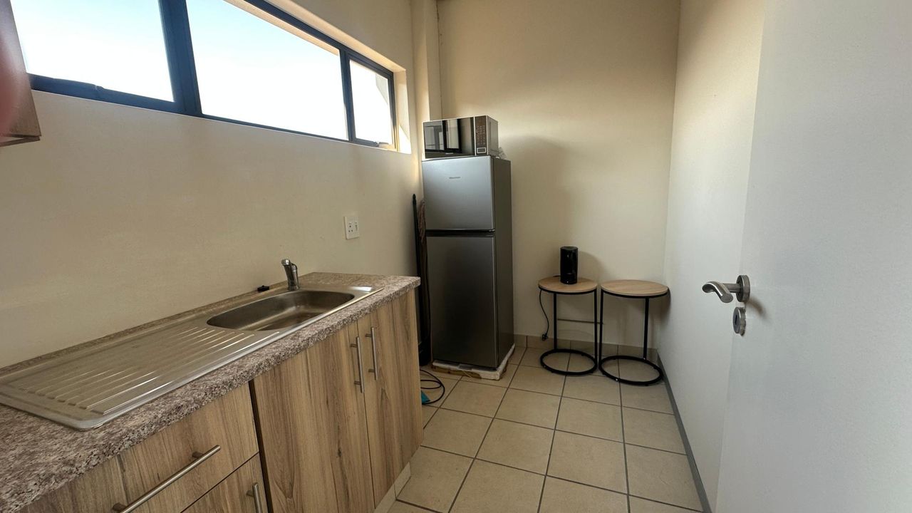 Photo 14 of 20