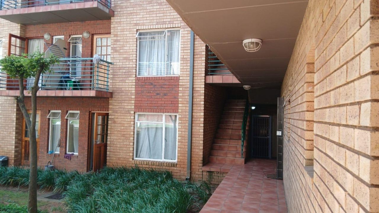 Photo 1 of 29