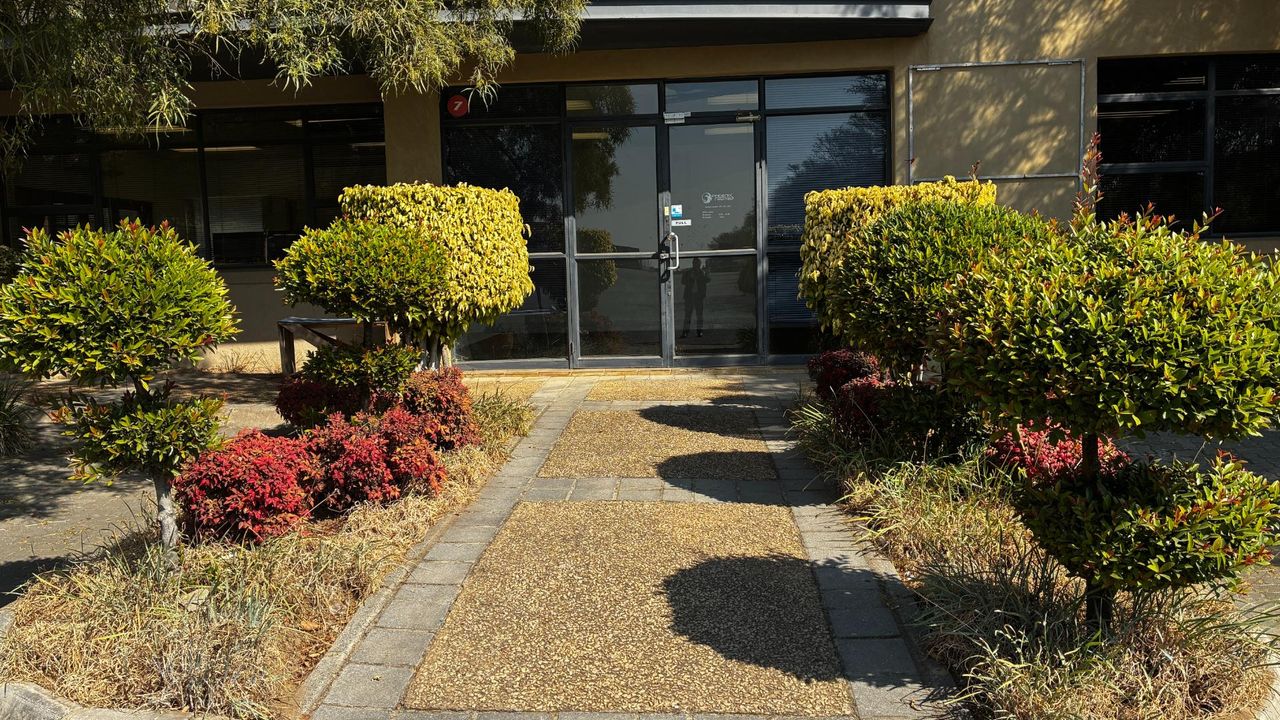Photo of Commercial Property to let in Hoogland, Randburg