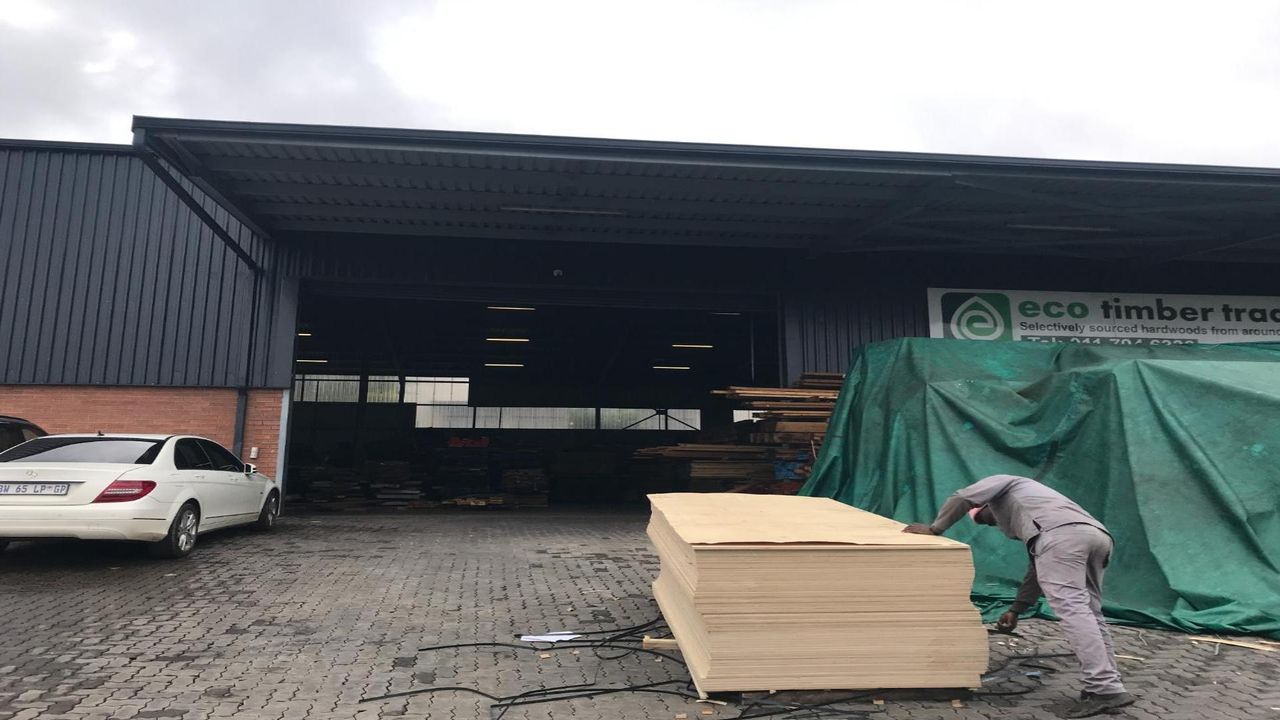 Photo 20 of 24