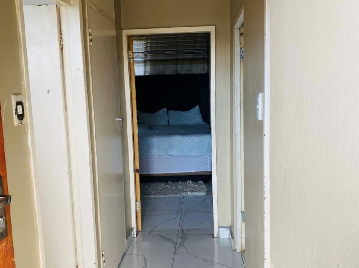 Photo of 2 Bedroom flat for sale in Muckleneuk, Pretoria