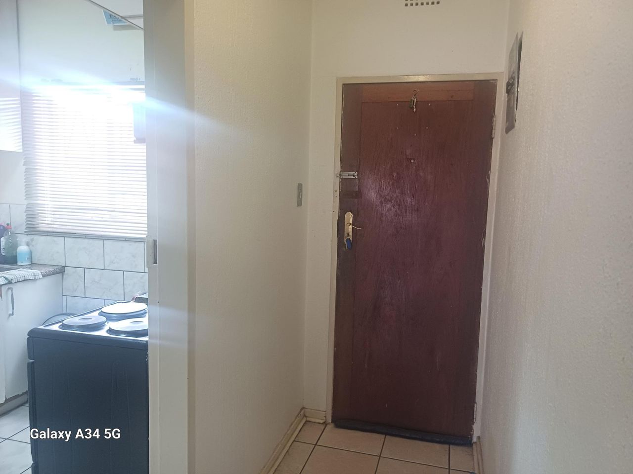 Photo 3 of 16