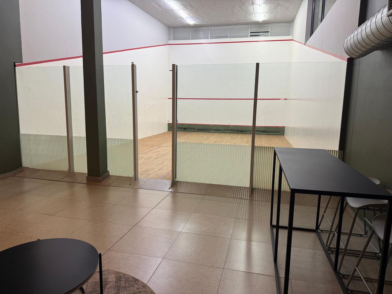 Photo 14 of 26