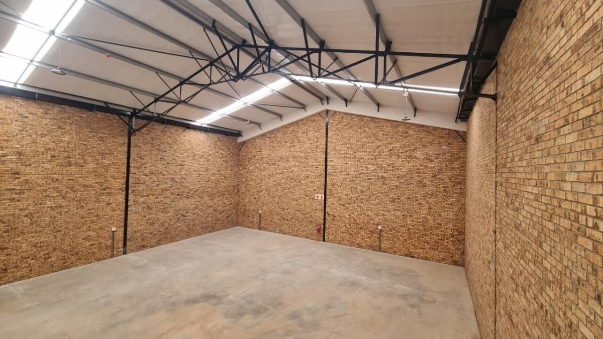 Photo 10 of 20
