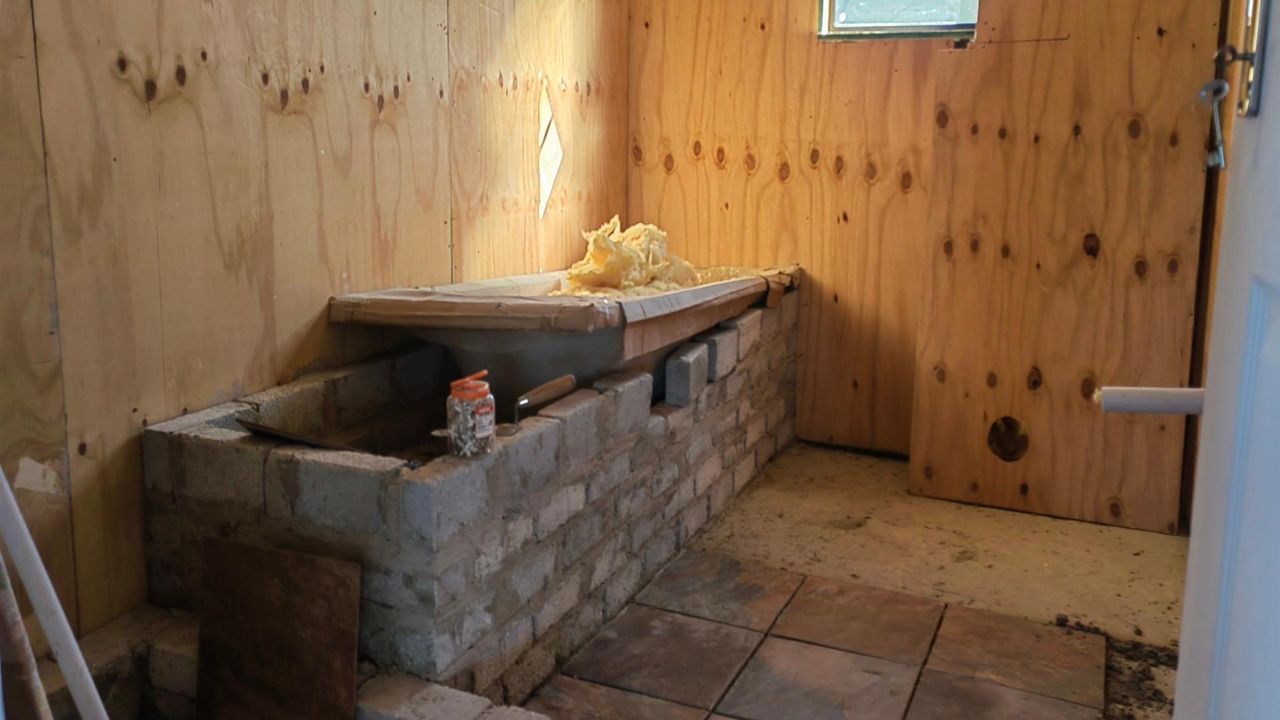 Photo 9 of 24