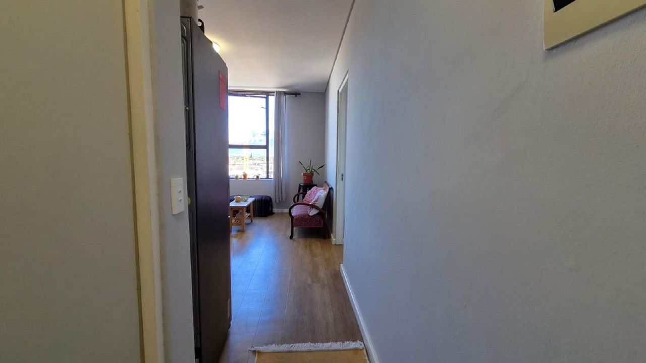 Photo 4 of 16