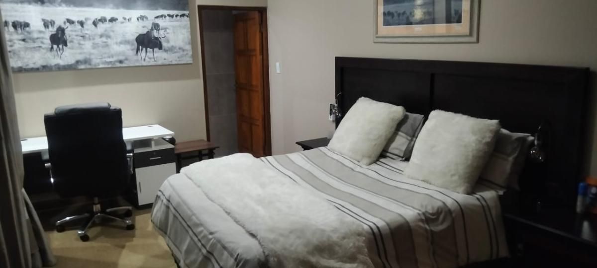 Photo of 5 Bedroom house for sale in Reyno Ridge, Witbank
