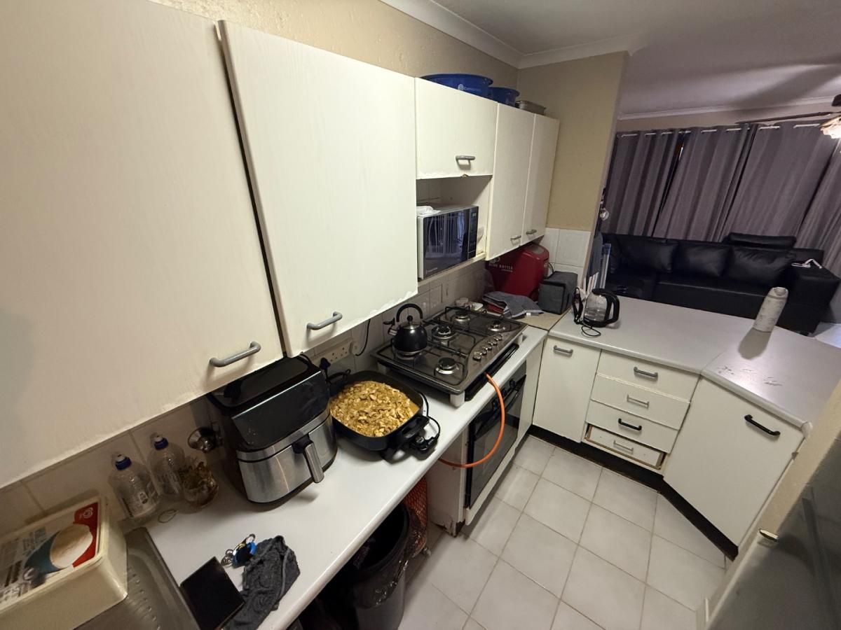 Photo of 2 Bedroom apartment for sale in Rangeview, Krugersdorp
