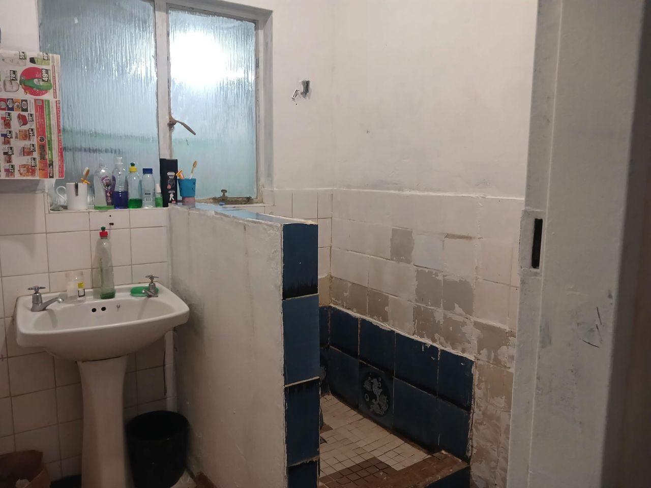 Photo 18 of 20