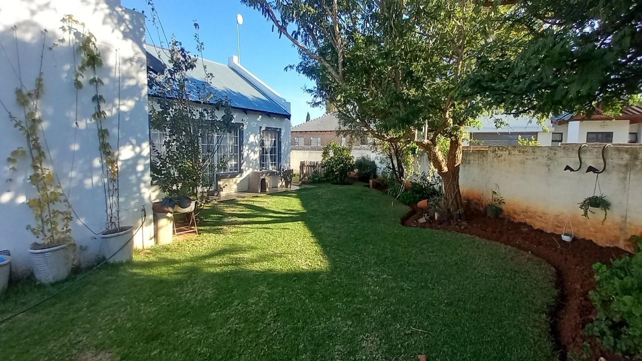 Photo 29 of 34