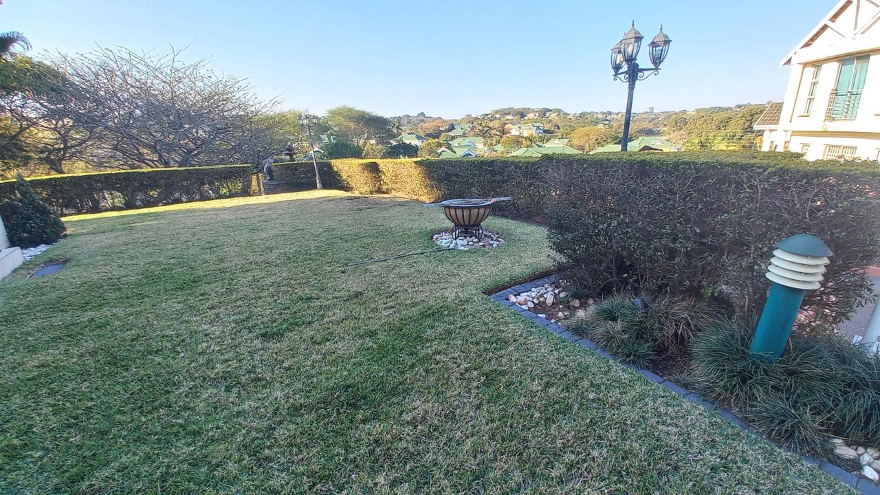 Photo 6 of 35