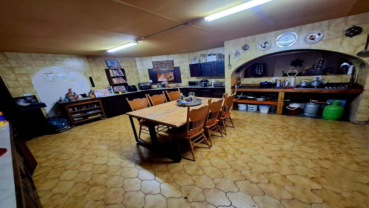 Photo 10 of 46