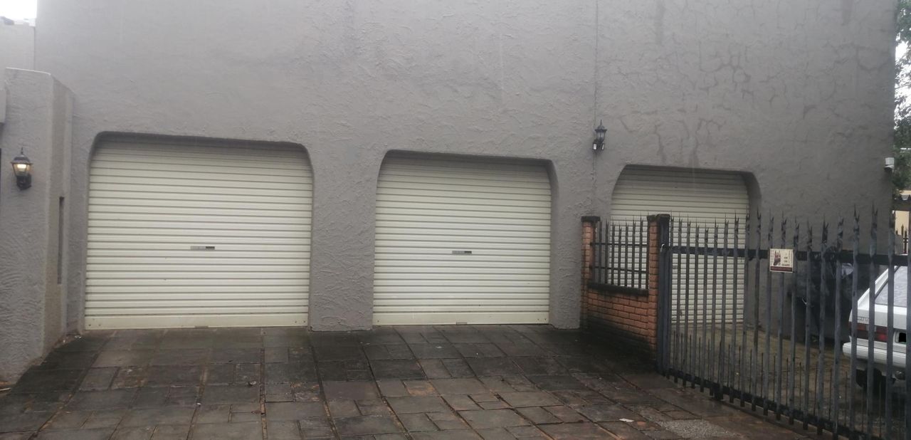 Photo 46 of 48