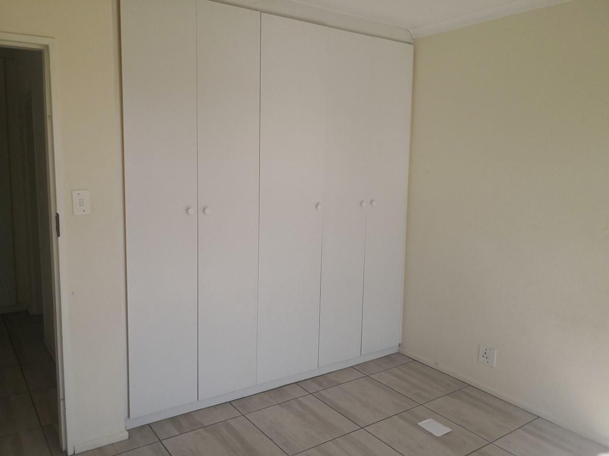 Photo 10 of 20