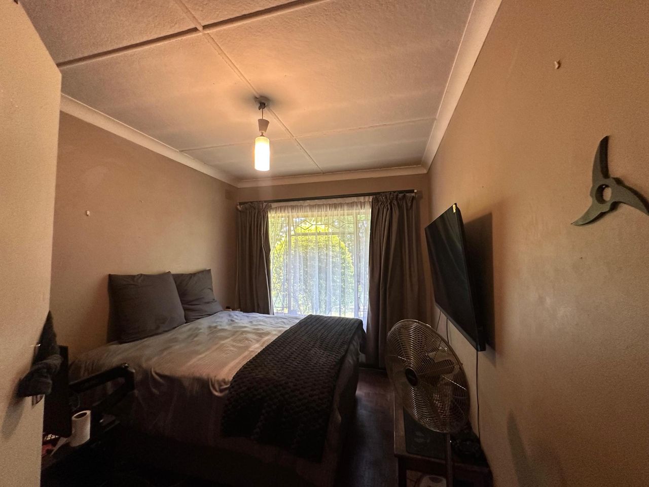 Photo 9 of 29