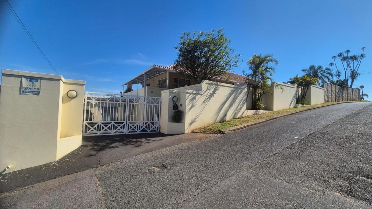 Photo of 4 Bedroom house for sale in Bluff, Durban
