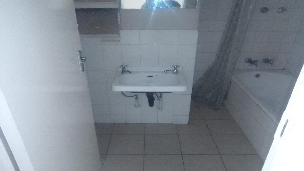Photo 6 of 26