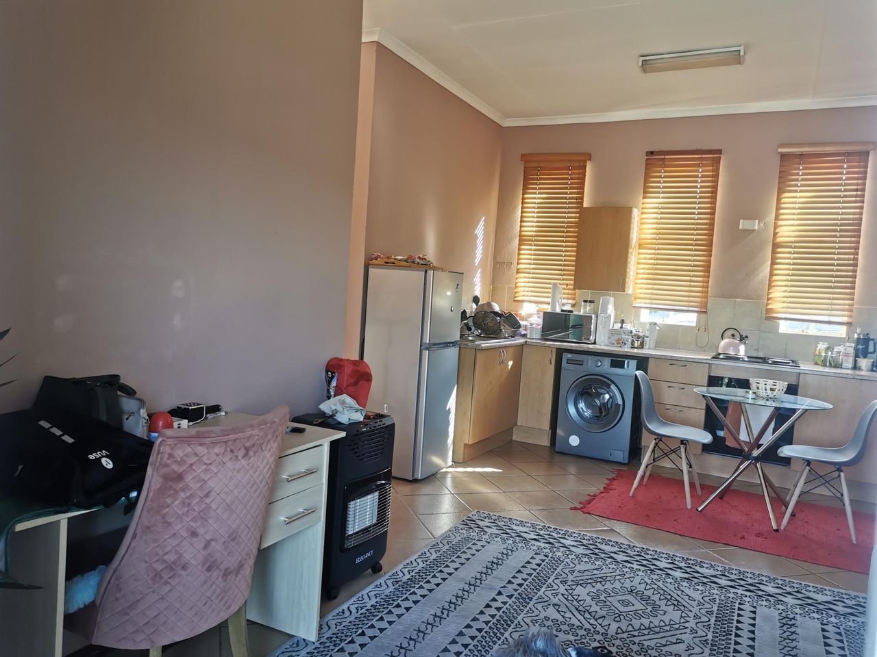 Photo 7 of 16