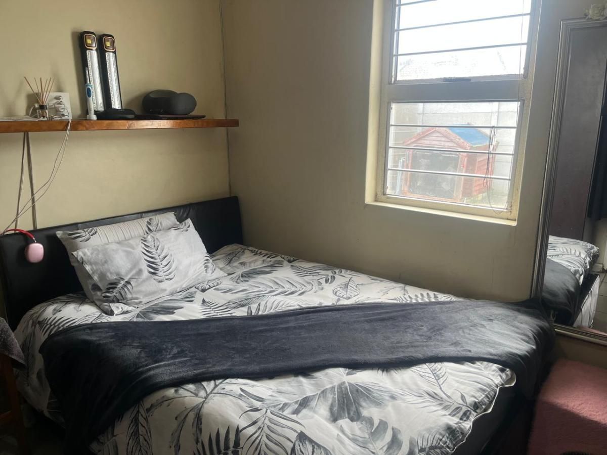 Photo 17 of 24