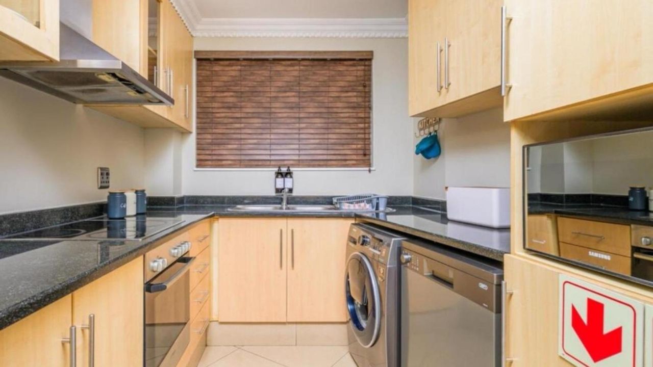 2 Bedroom apartment to rent in Point Waterfront, Durban