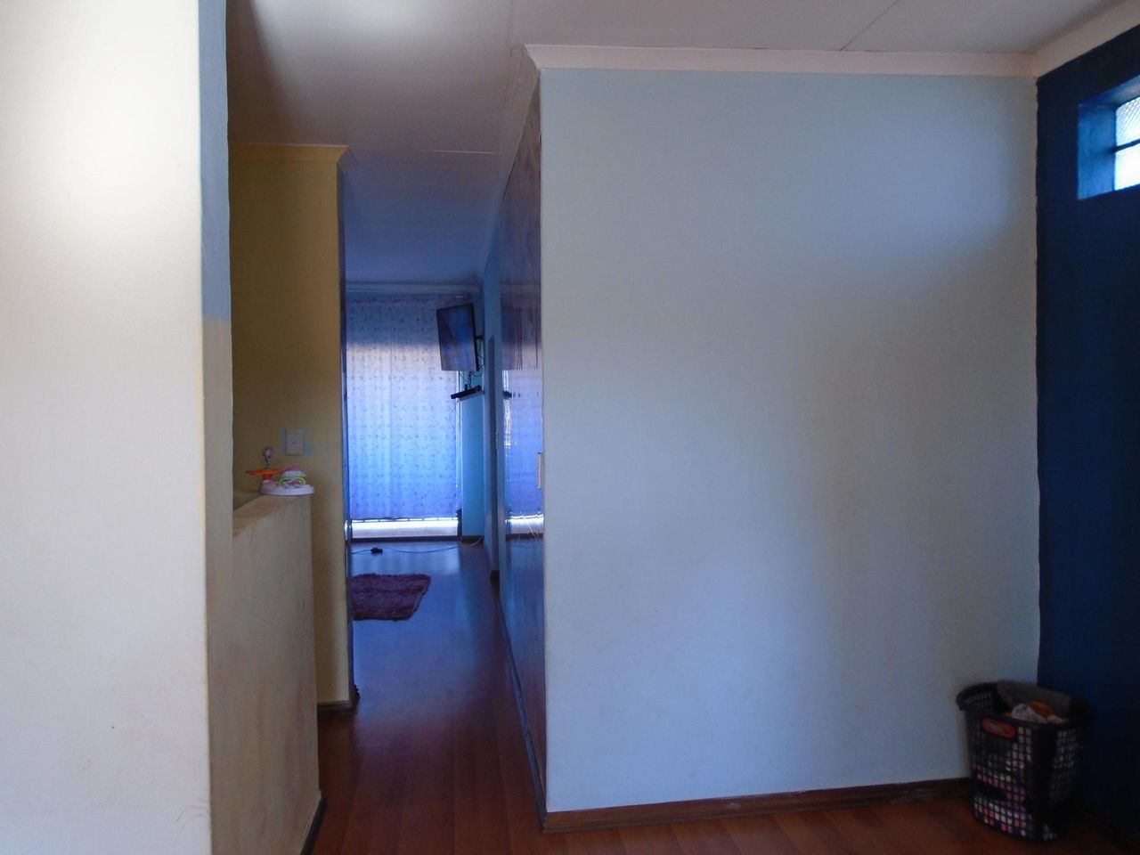 Photo 10 of 24