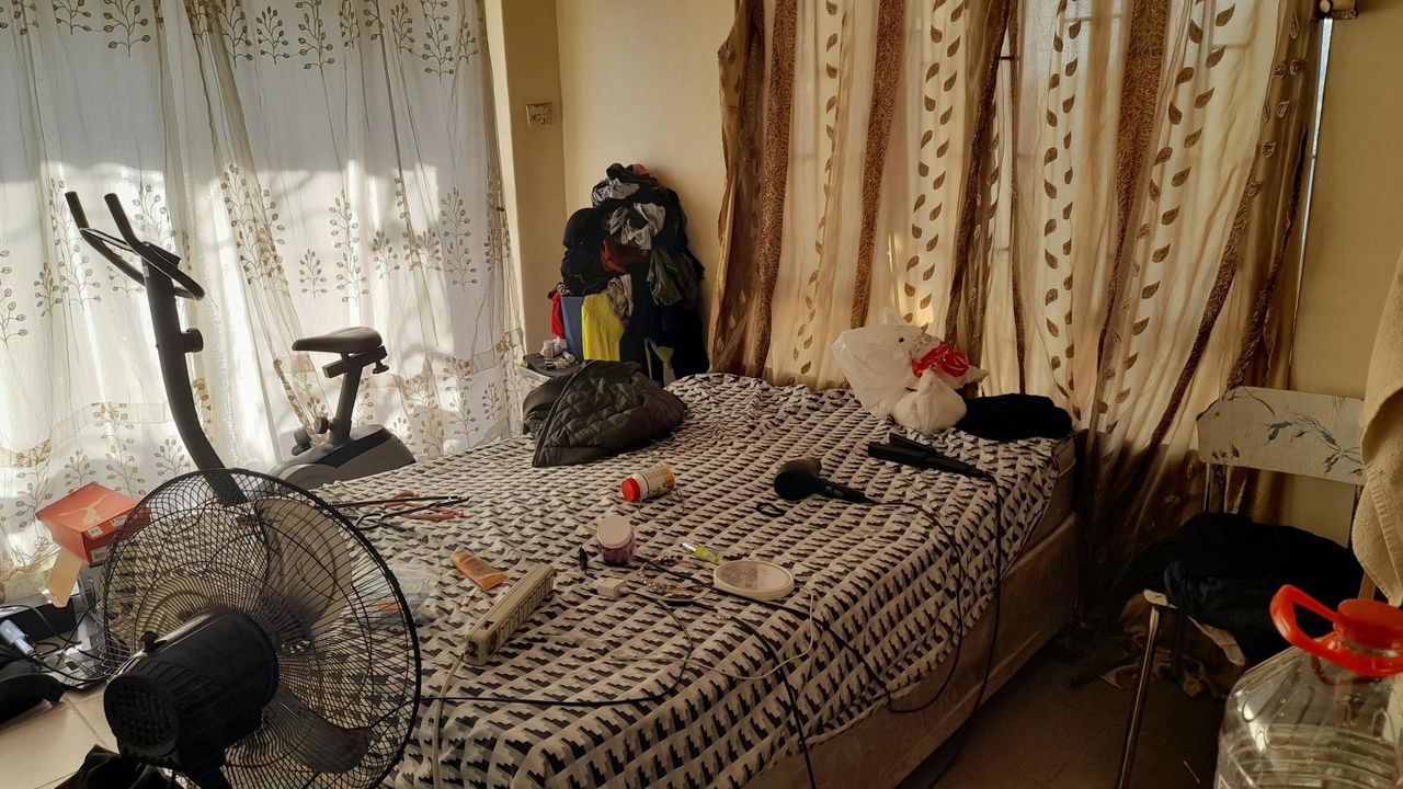 Photo 27 of 29
