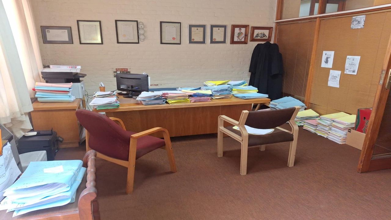 Photo 10 of 14