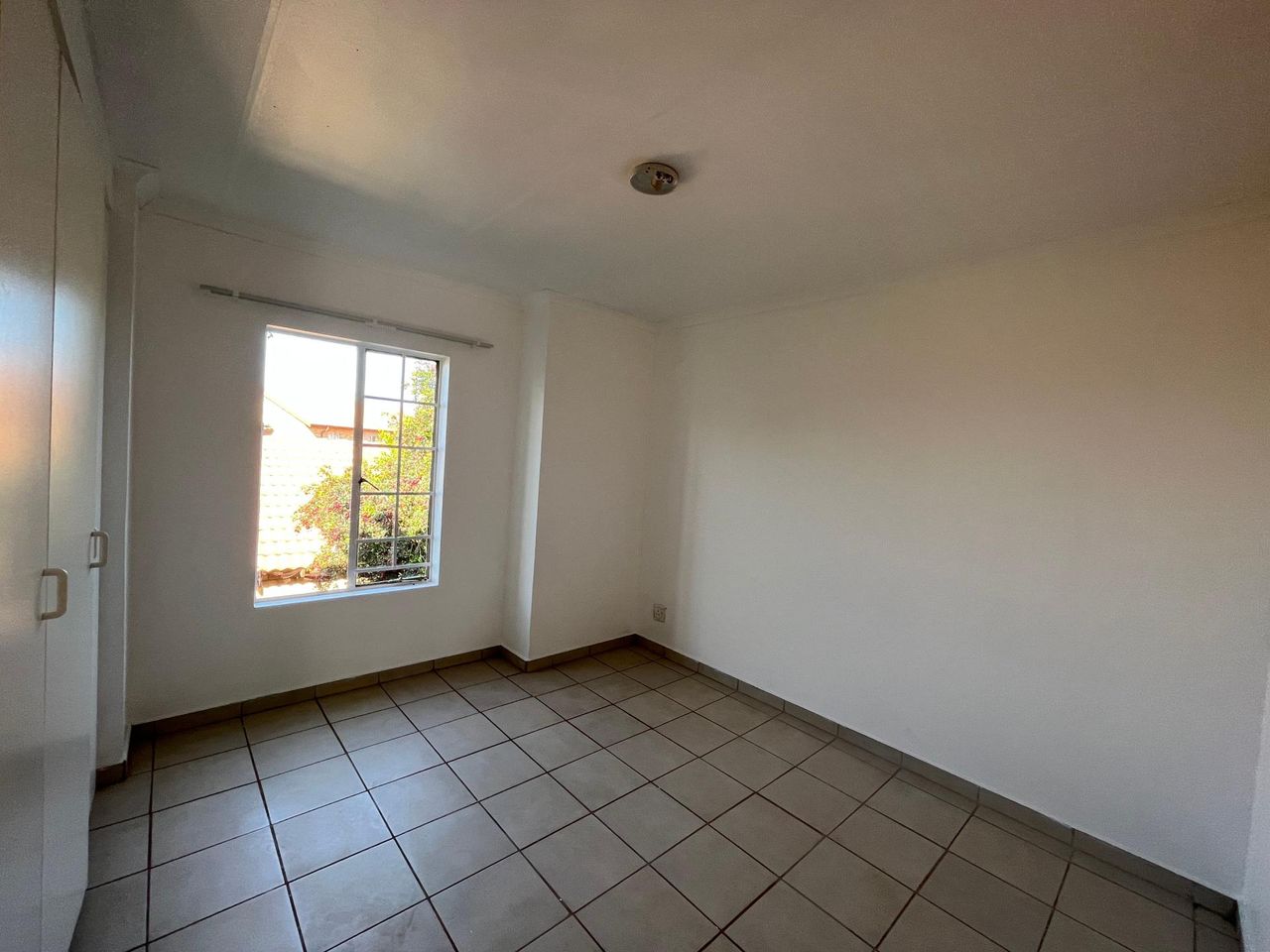Photo 9 of 20