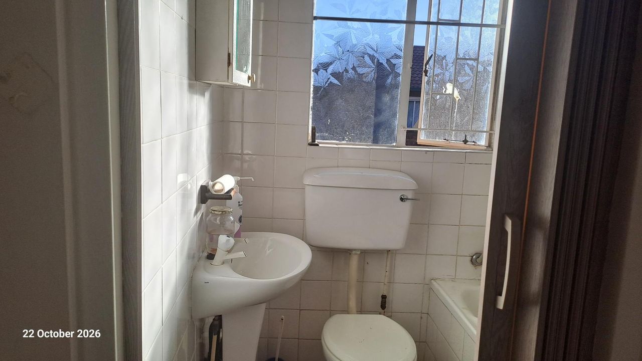 Photo 5 of 20