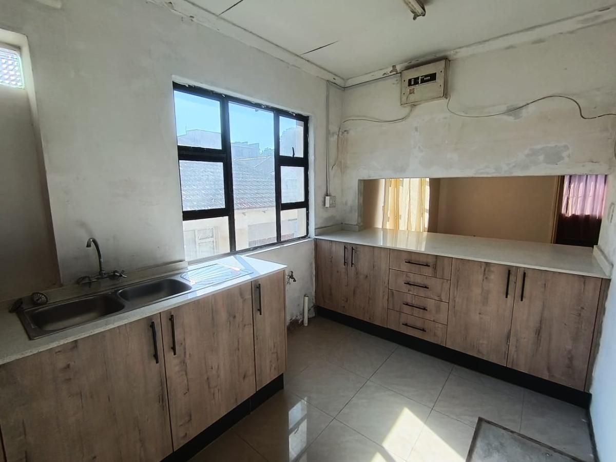 2 Bedroom maisonette for sale in Umbilo, Durban